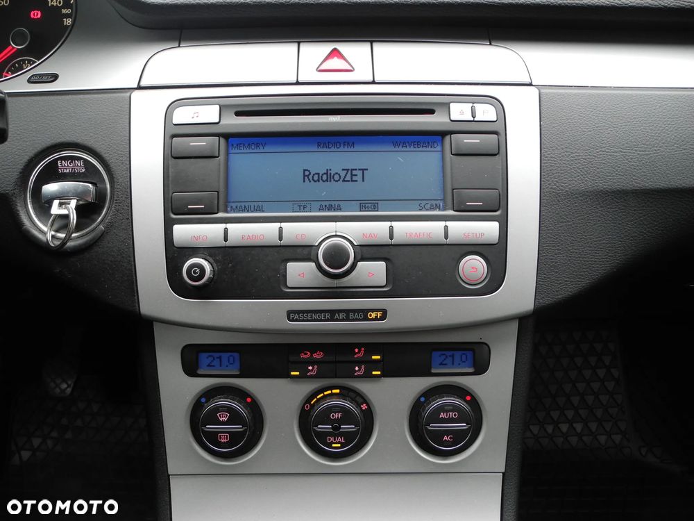 Volkswagen Passat - 9