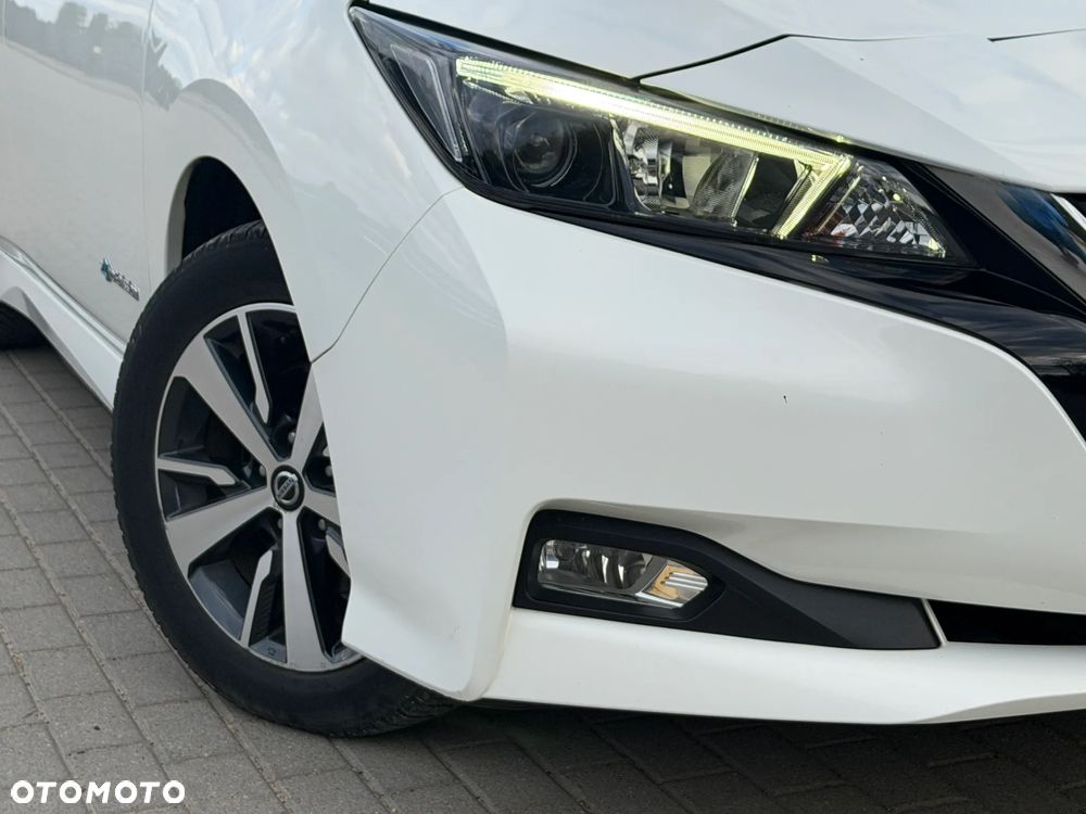 Nissan Leaf 40 kWh Acenta - 23