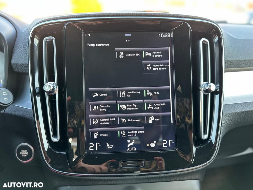 Volvo XC 40 Recharge T5 Twin Engine AT7 Inscription - 25