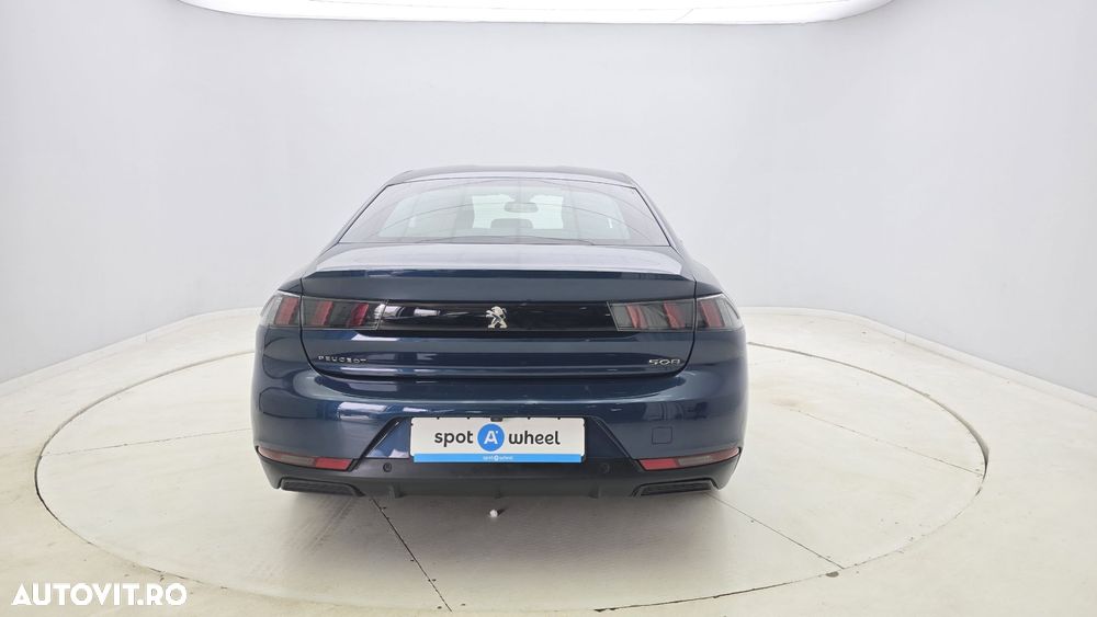 Peugeot 508 - 8