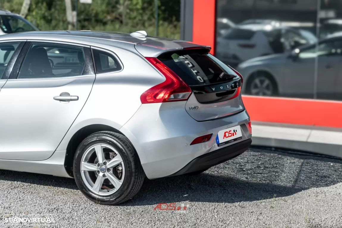 Volvo V40 1.6 D2 Kinetic Powershift - 7