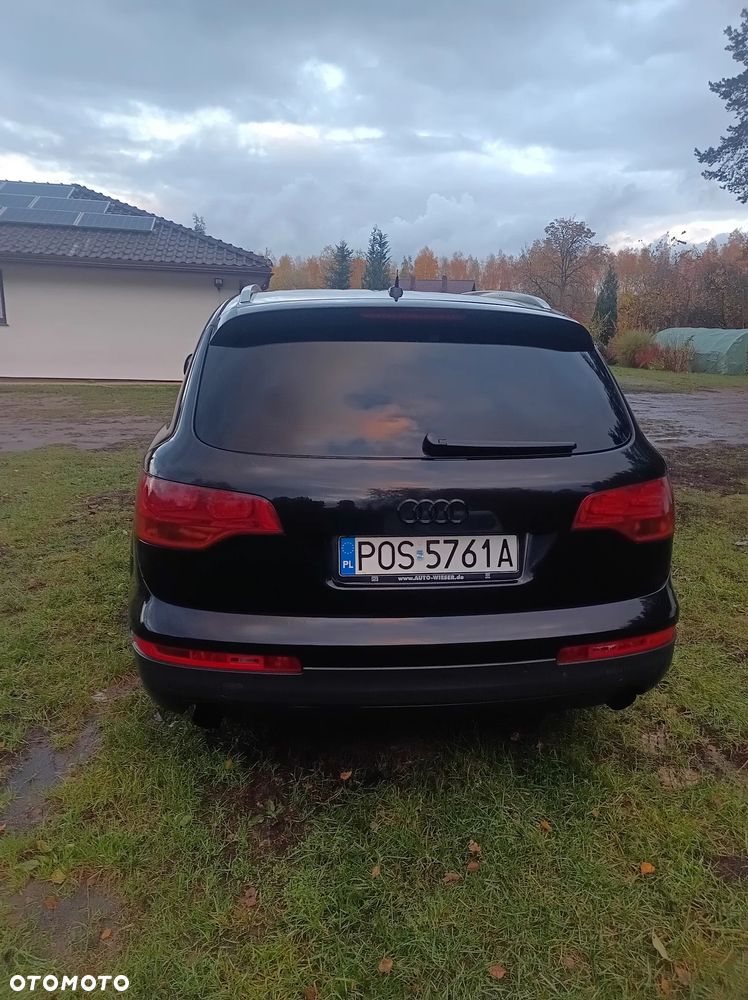 Audi Q7 2006 photo 4