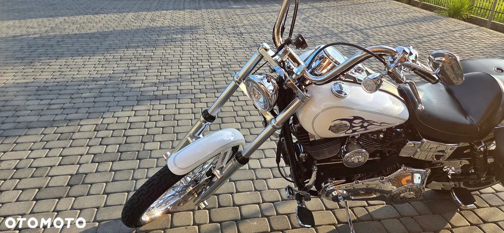 Harley-Davidson Dyna Wide Glide - 10