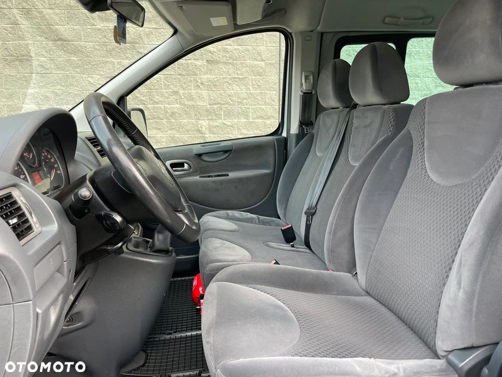 Citroën Jumpy Combi - 11