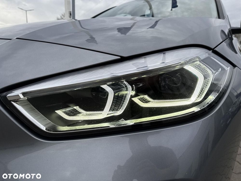 BMW Seria 1 - 21