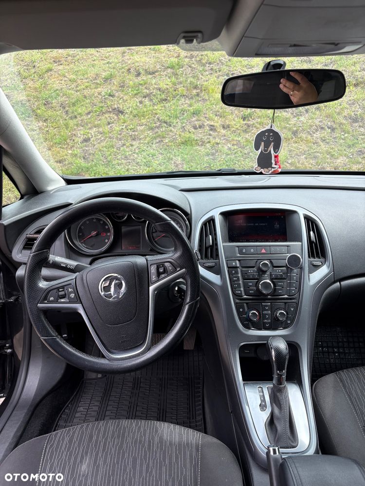 Opel Astra 1.6 Enjoy EU6 - 11