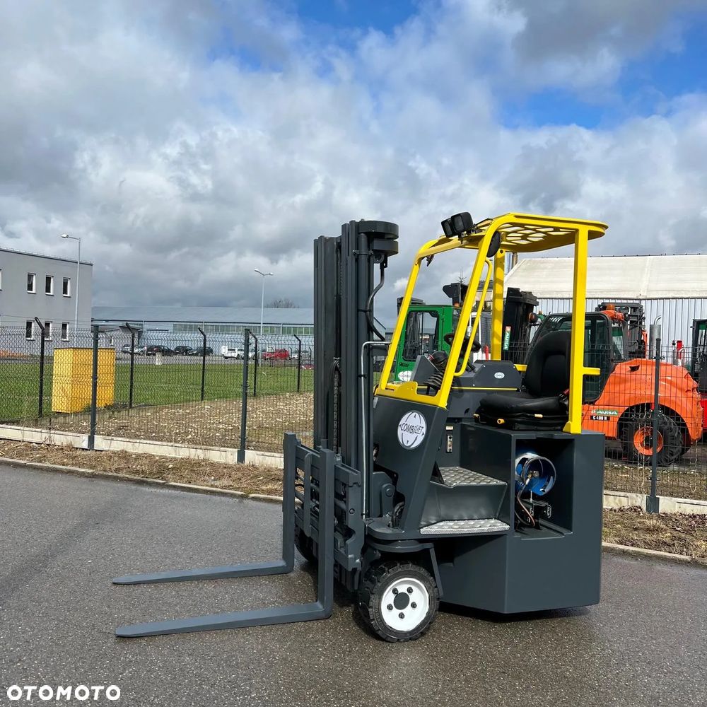 Combilift CB3000 - 1