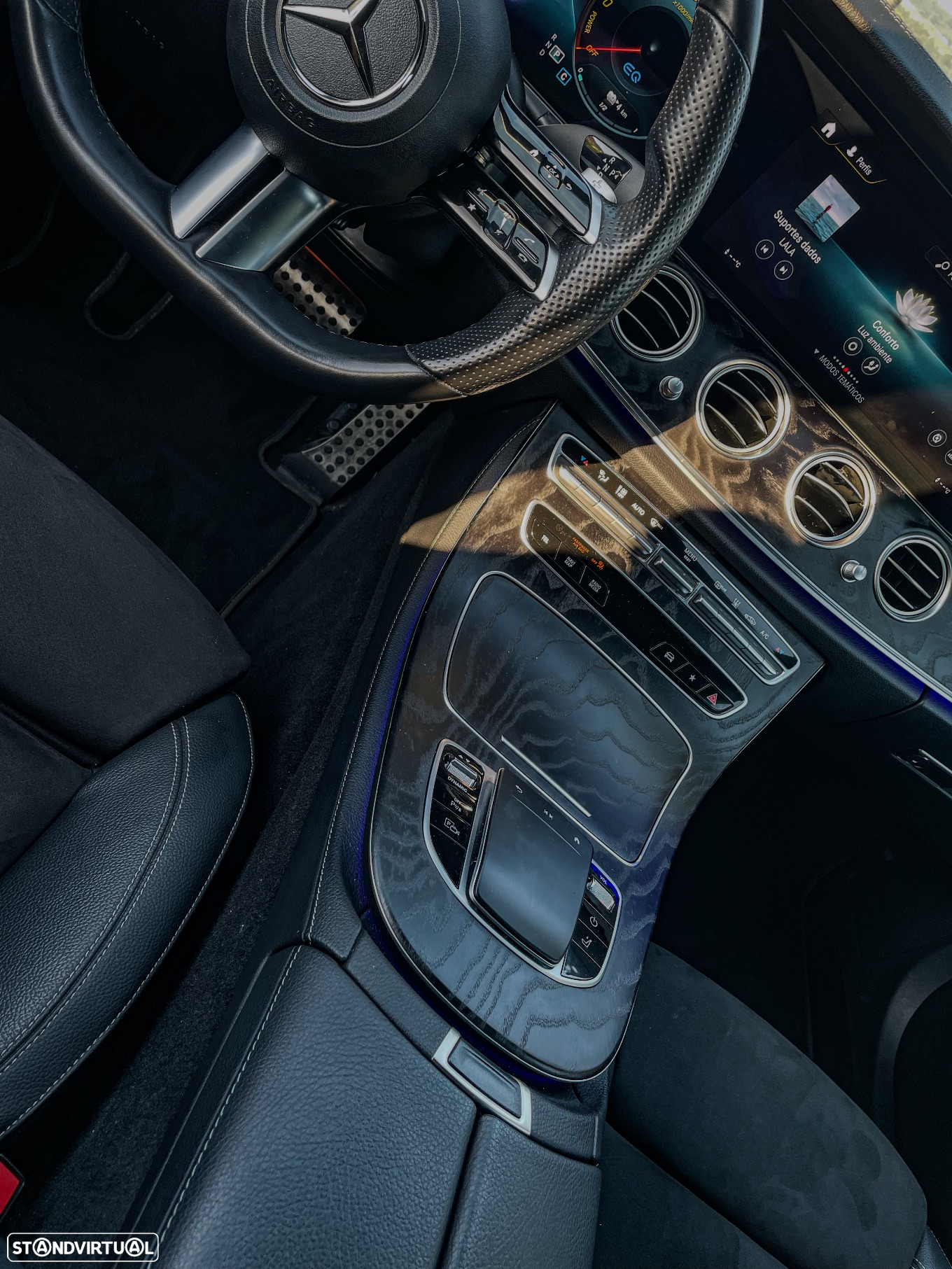 Mercedes-Benz E 300 de AMG Line 4Matic - 32
