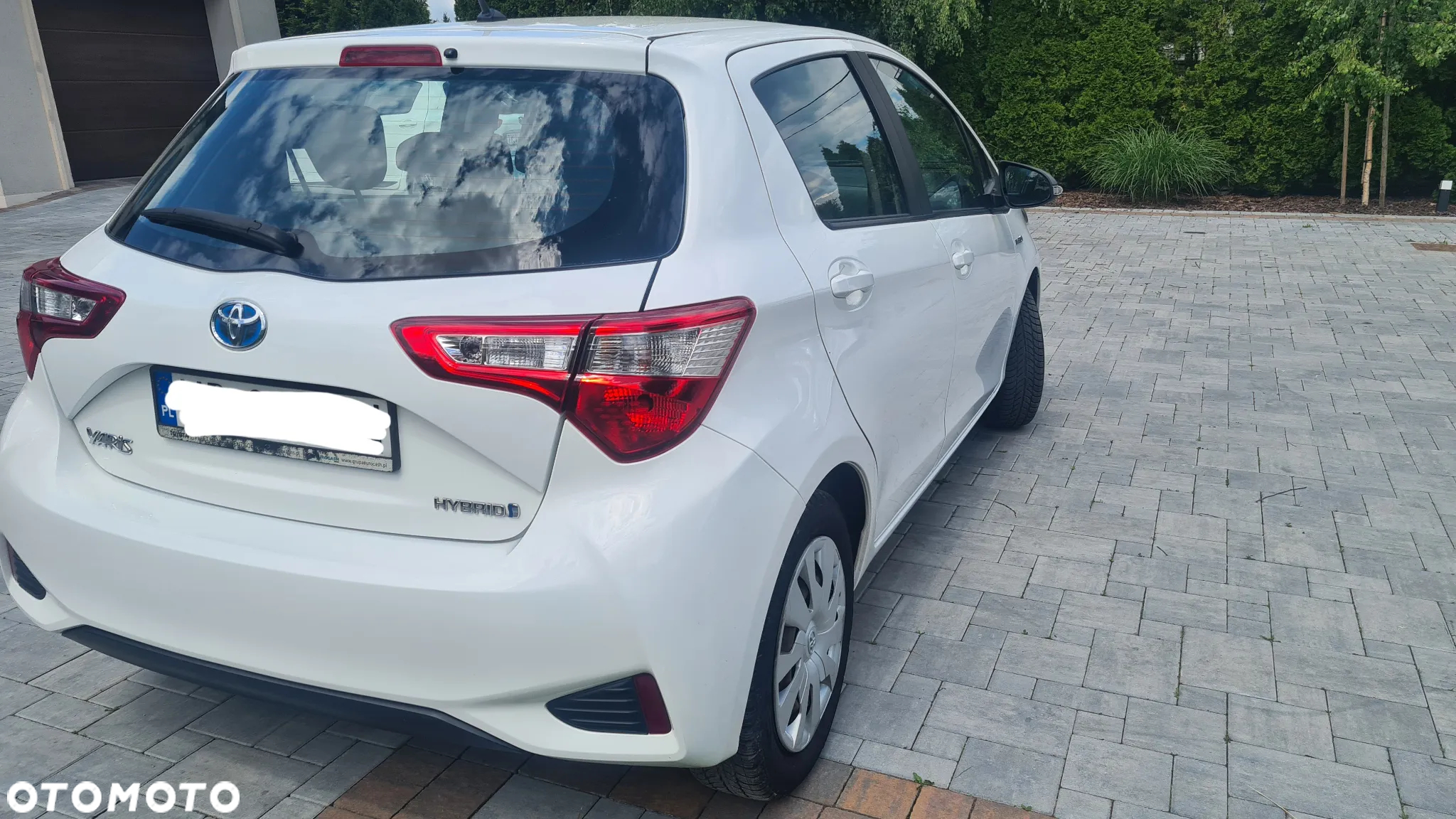 Toyota Yaris - 10