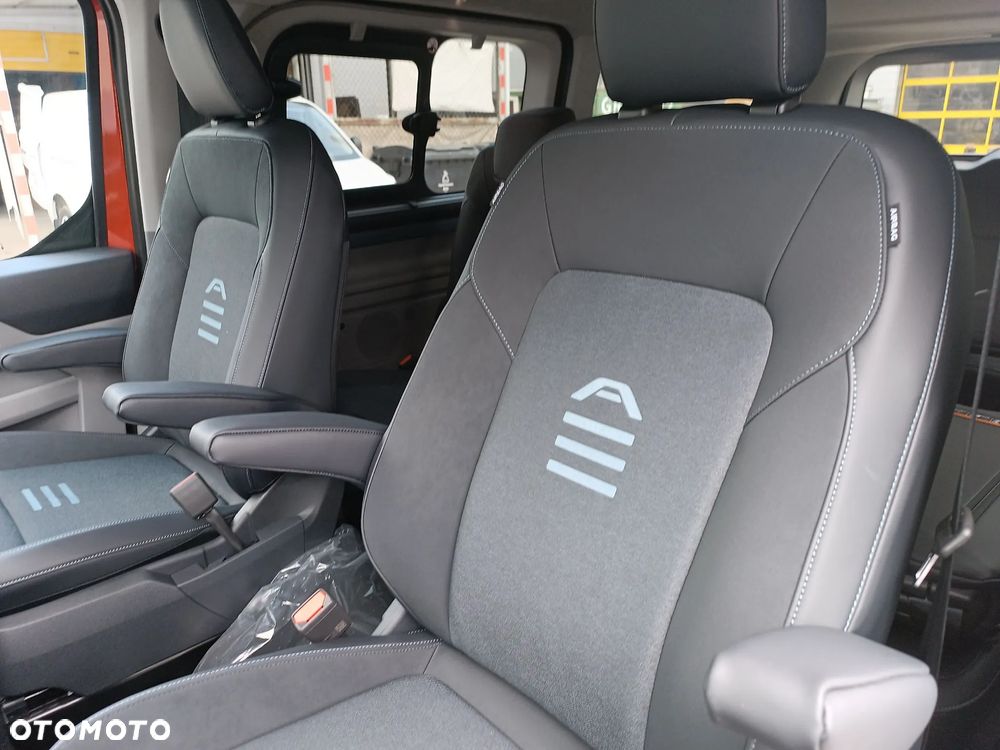 Ford Tourneo Custom 2.0 EcoBlue L2 Titanium SelectShift - 11