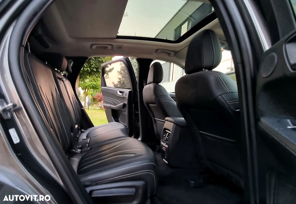 Ford Kuga 2.5 Duratec FHEV 4x4 VIGNALE - 28