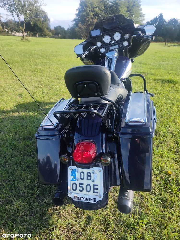 Harley-Davidson FLH Electra Glide - 10