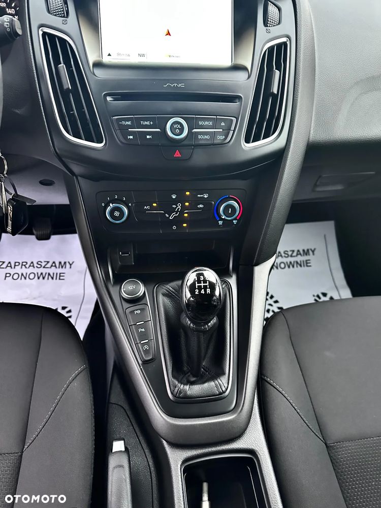 Ford Focus 1.0 EcoBoost Trend - 19
