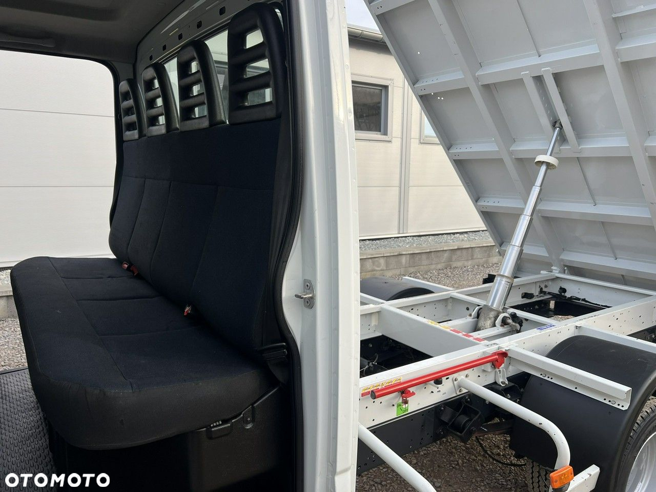 Iveco Daily 35C15 - 16