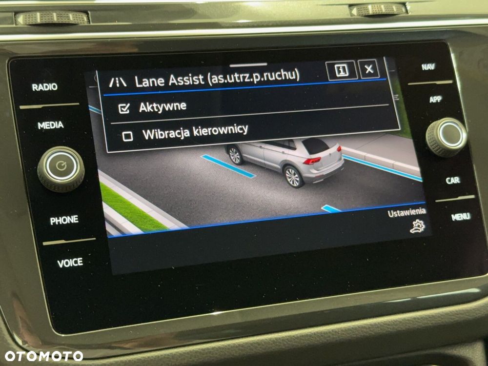 Volkswagen Tiguan - 41