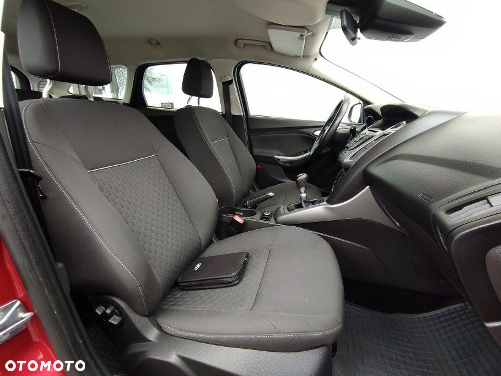 Ford Focus - 12