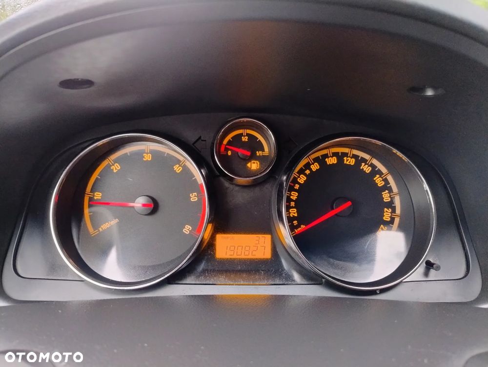 Opel Antara 2.0 CDTI 4x4 Navi - 13