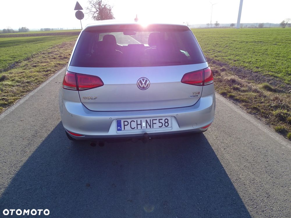 Volkswagen Golf 1.4 TSI (BlueMotion Technology) DSG Highline - 4