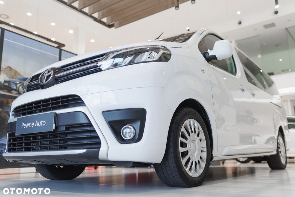 Toyota Proace Verso - 16