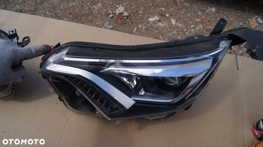 Lampa  PRAWA LEWA FULL LED  TOYOTA RAV4 IV LIFT 15-18 - 5