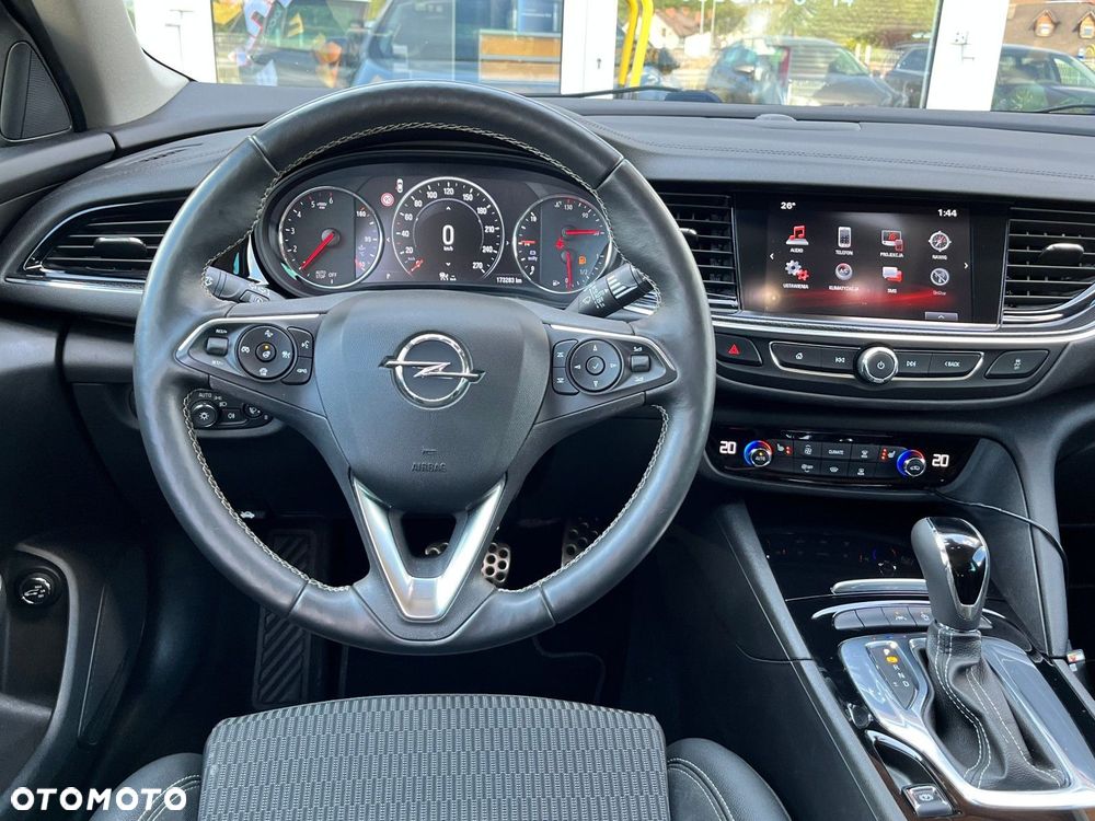 Opel Insignia - 9