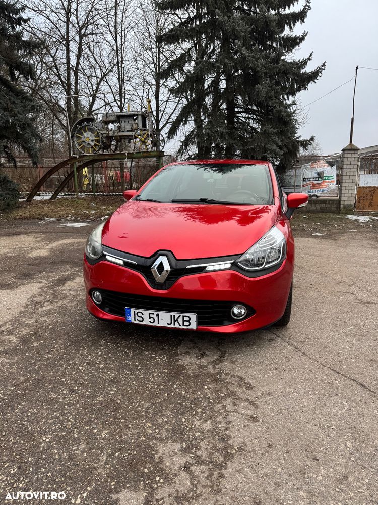 Renault Clio - 1
