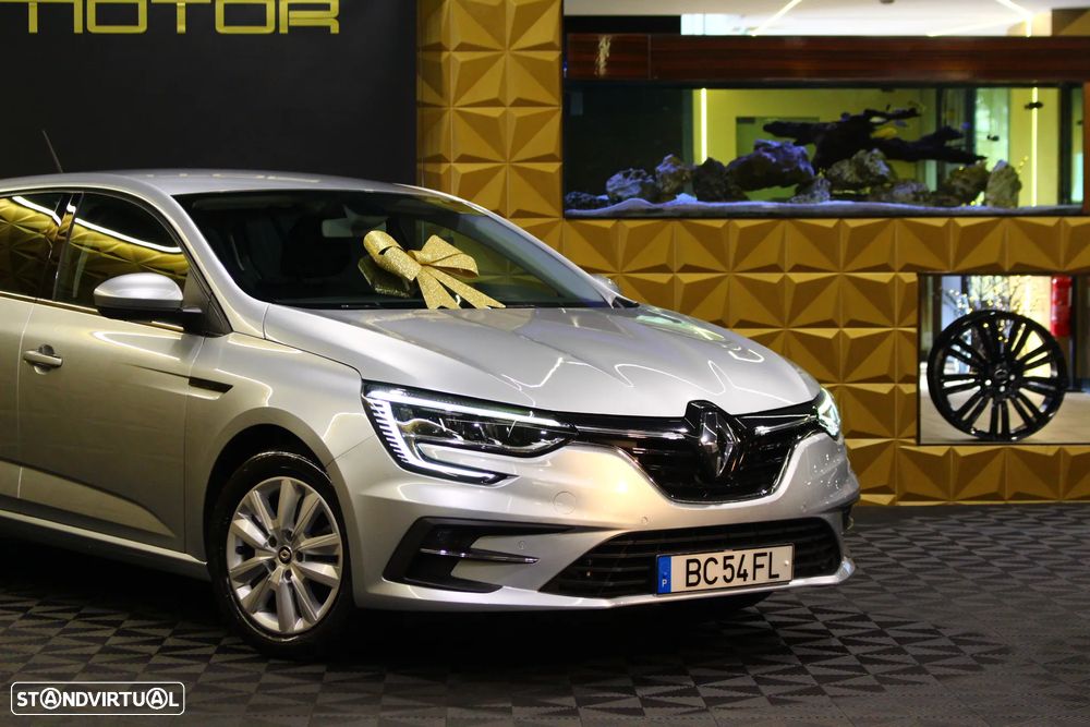 Renault Mégane Sport Tourer 1.5 Blue dCi Limited - 4