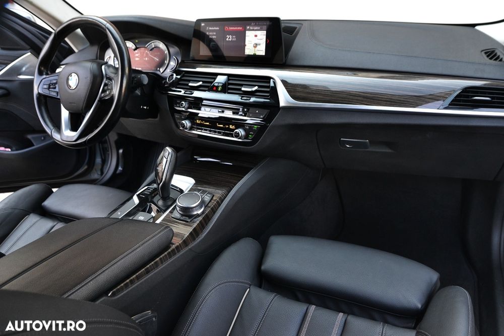 BMW Seria 5 520d xDrive AT - 7