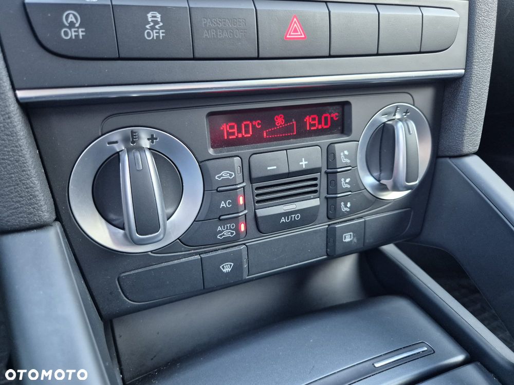 Audi A3 Sportback 1.4 TFSI Attraction - 21