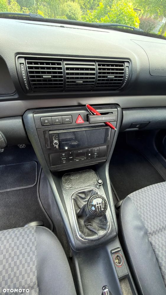 Audi A4 Limousine 1.9 TDI - 27