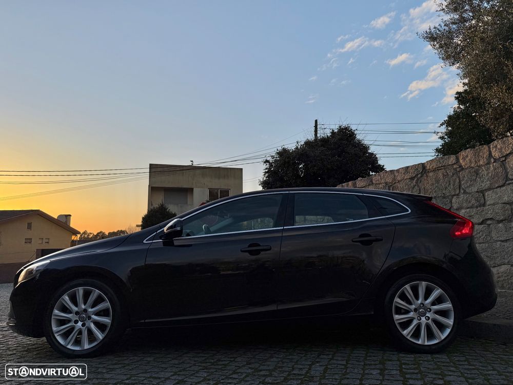 Volvo V40 1.6 D2 Momentum - 37