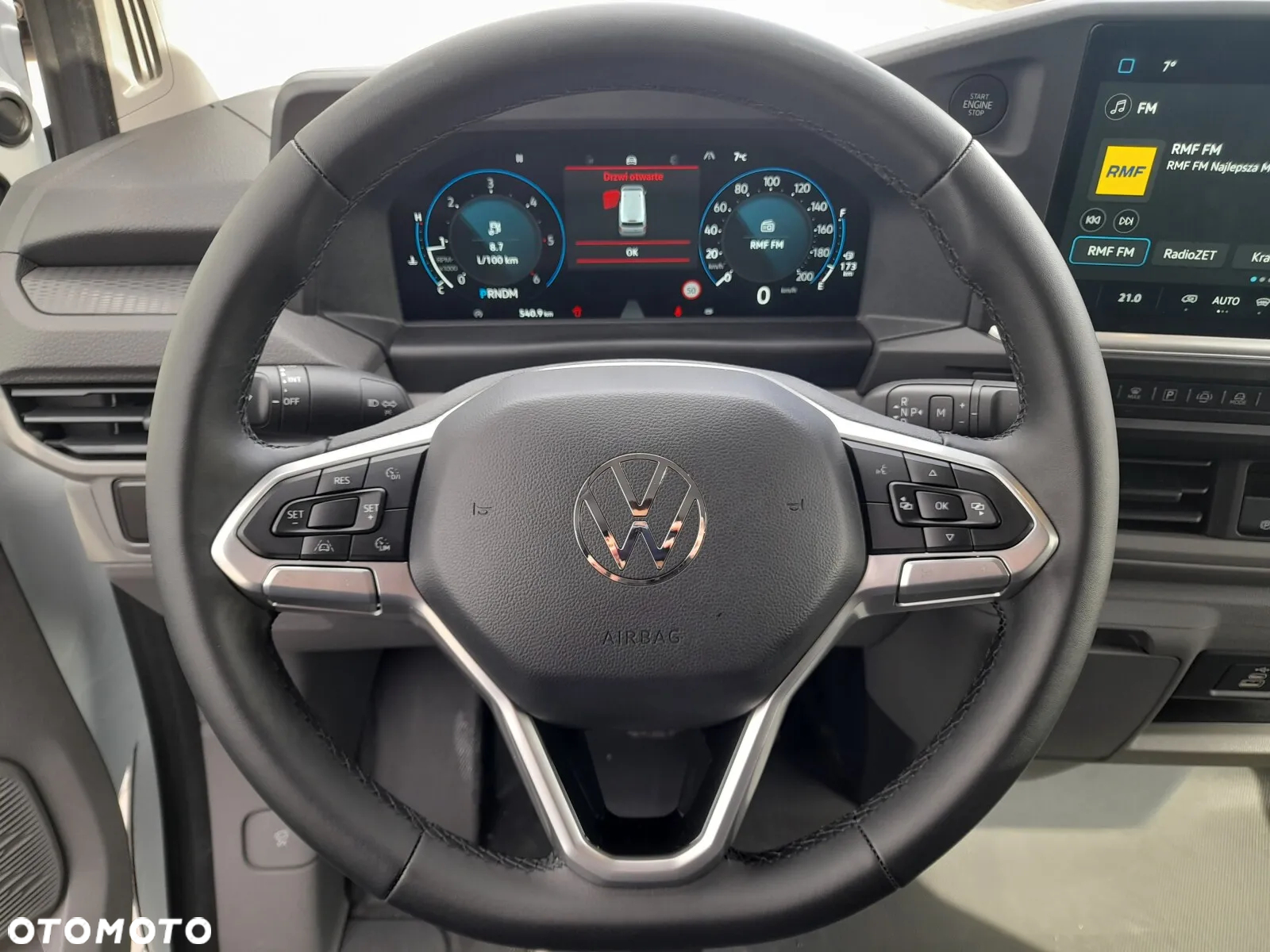 Volkswagen Transporter T7 - 7