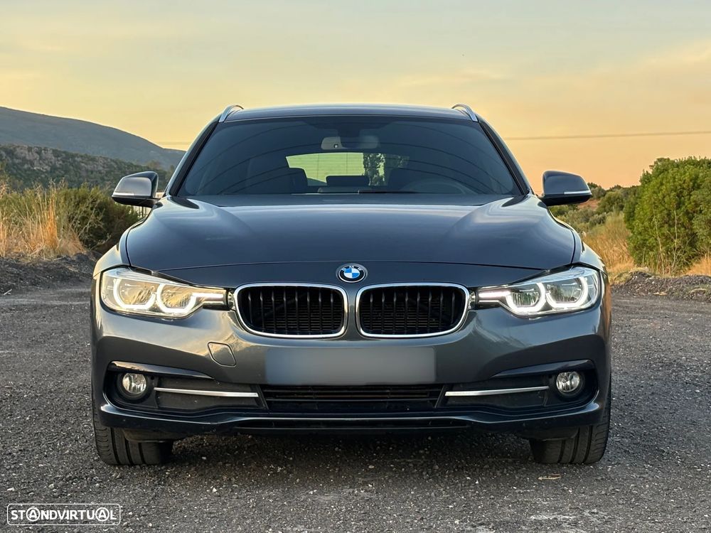 BMW 318 d Touring Line Sport Shadow Auto - 2