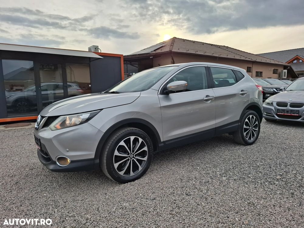 Nissan Qashqai 1.5 DCI VISIA - 16