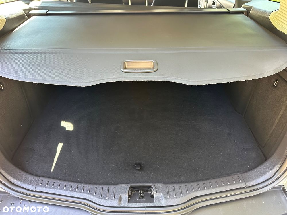 Ford Focus 1.5 TDCi SYNC Edition - 25