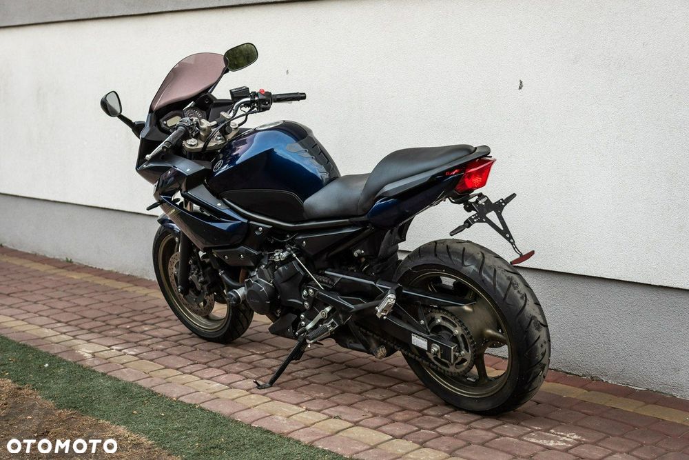 Yamaha XJ - 6