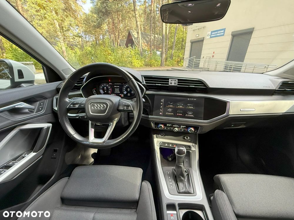 Audi Q3 35 TFSI S tronic - 21