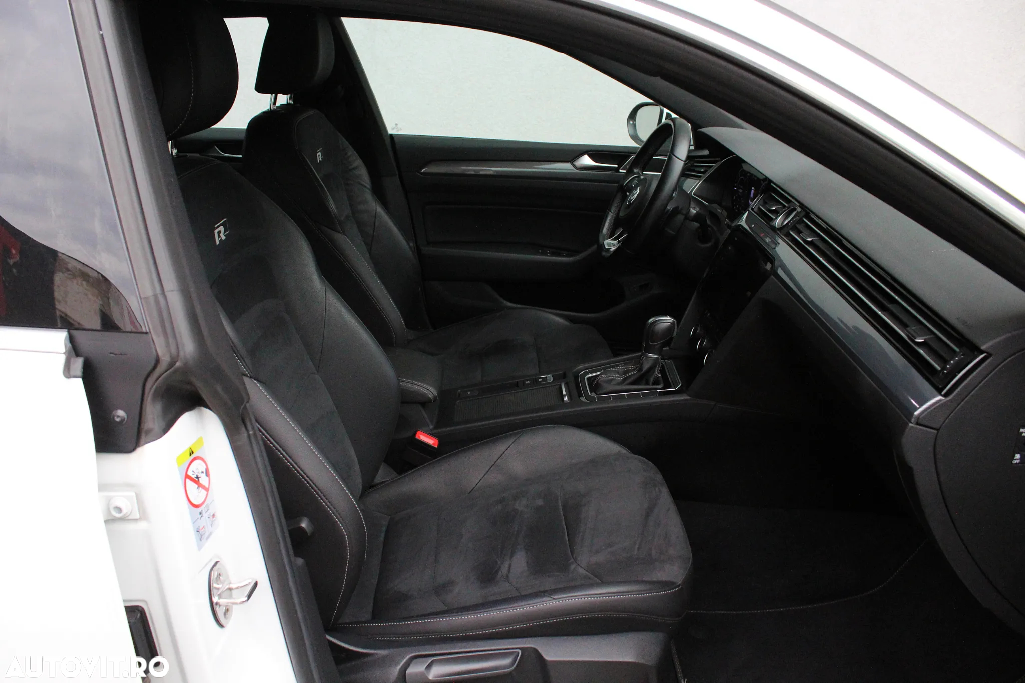 Volkswagen ARTEON 2.0 TDI DSG R-Line - 7