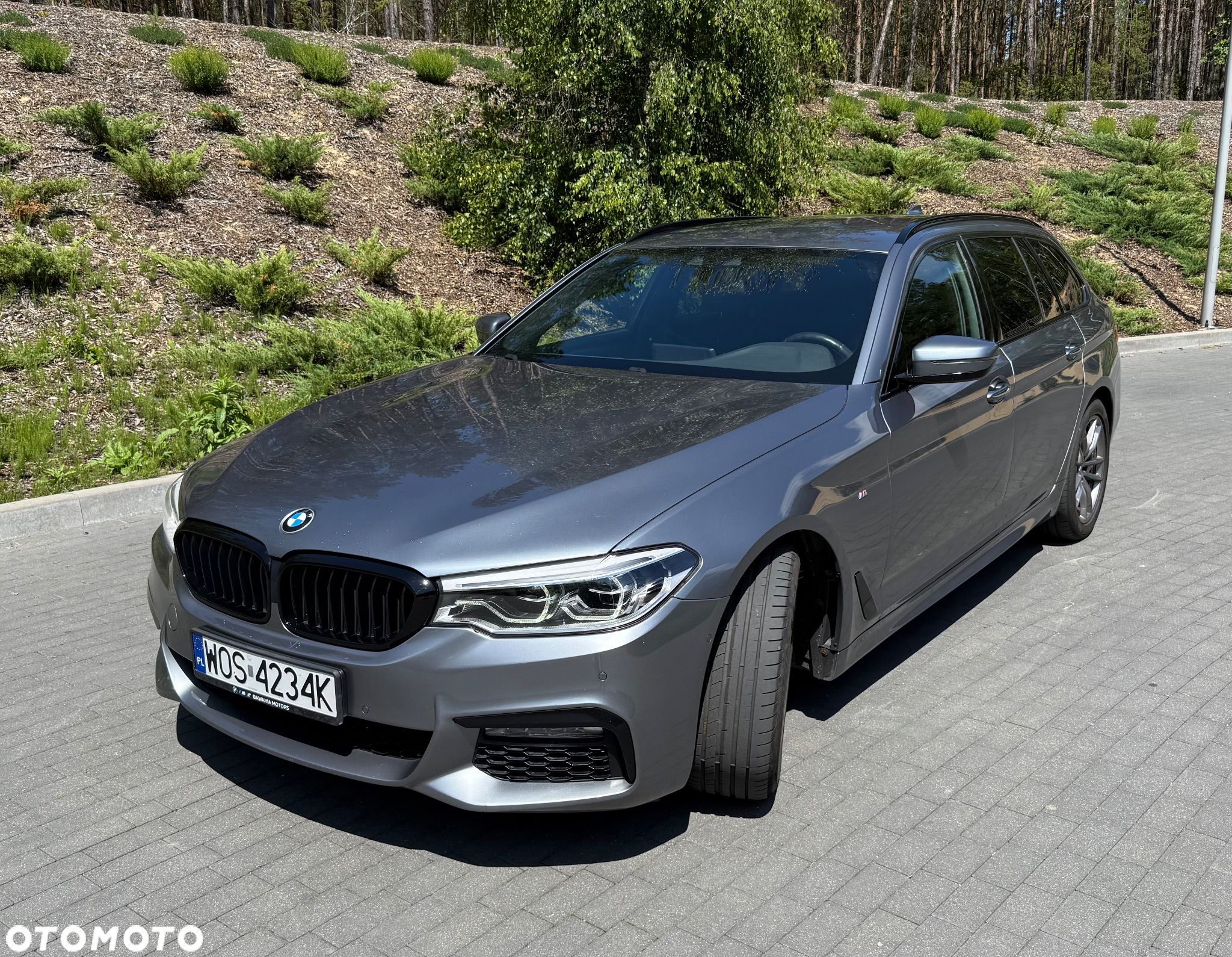 BMW Seria 5 520d Touring M Sport Edition - 1