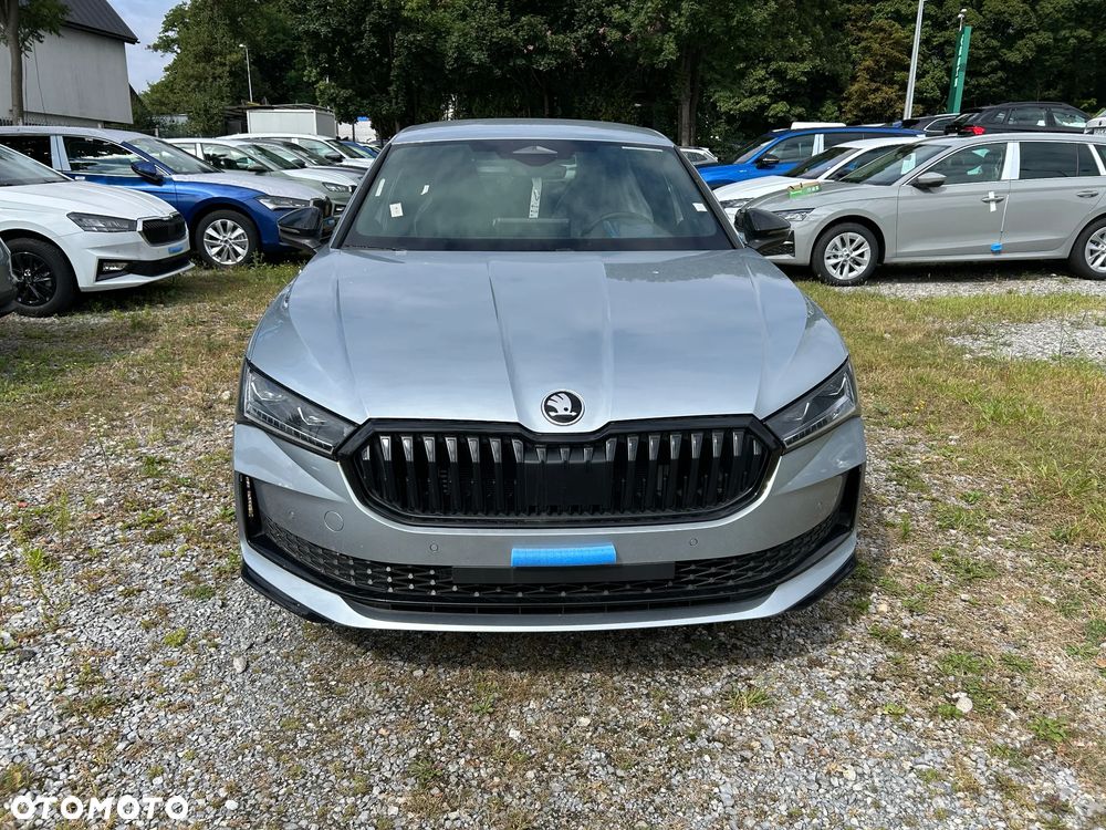 Skoda Superb 2.0 TSI Sportline DSG - 4
