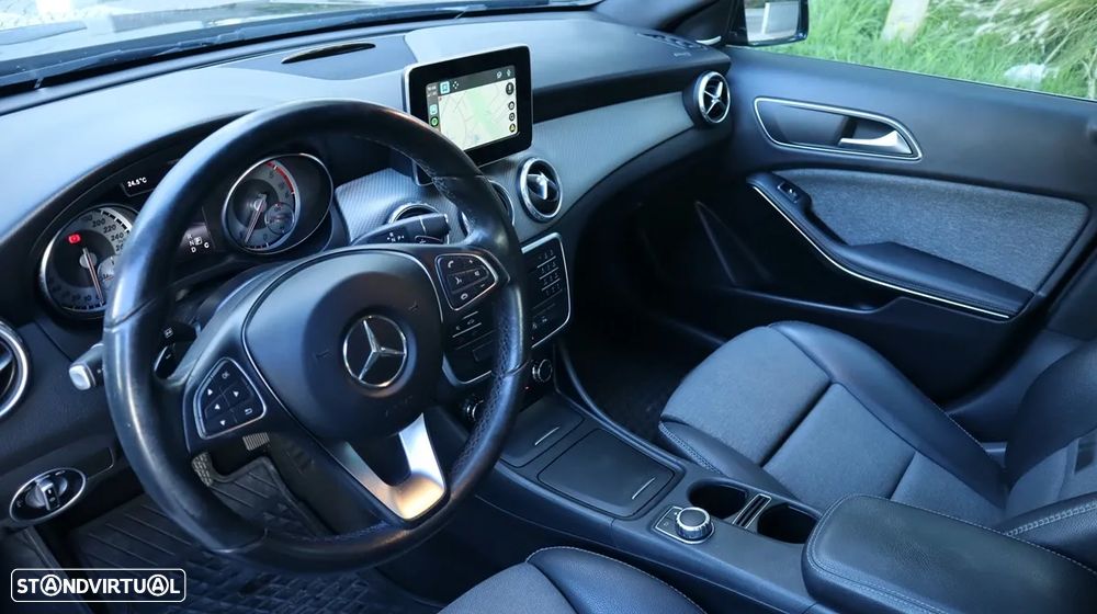 Mercedes-Benz GLA 180 (CDI) d 7G-DCT Style - 19