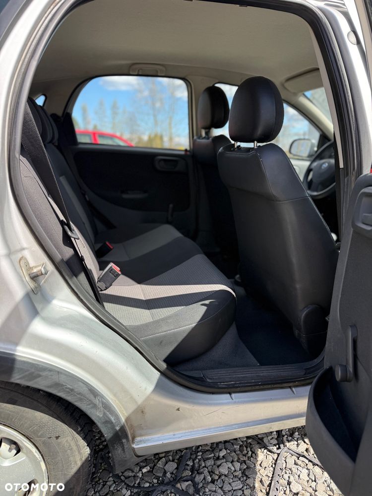 Opel Corsa 1.0 12V Cosmo - 10