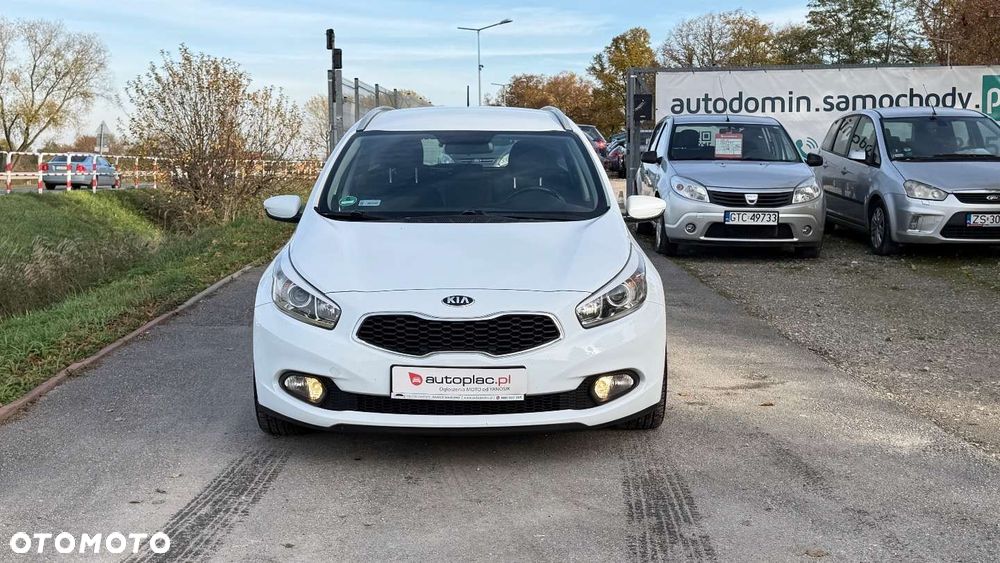 Kia Ceed - 6