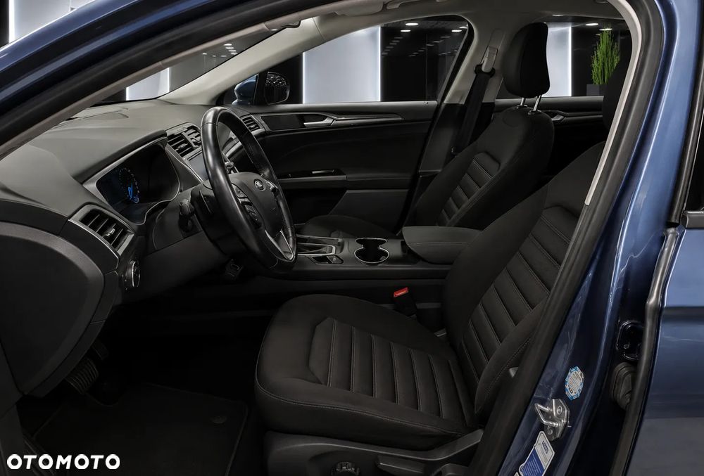Ford Mondeo - 7