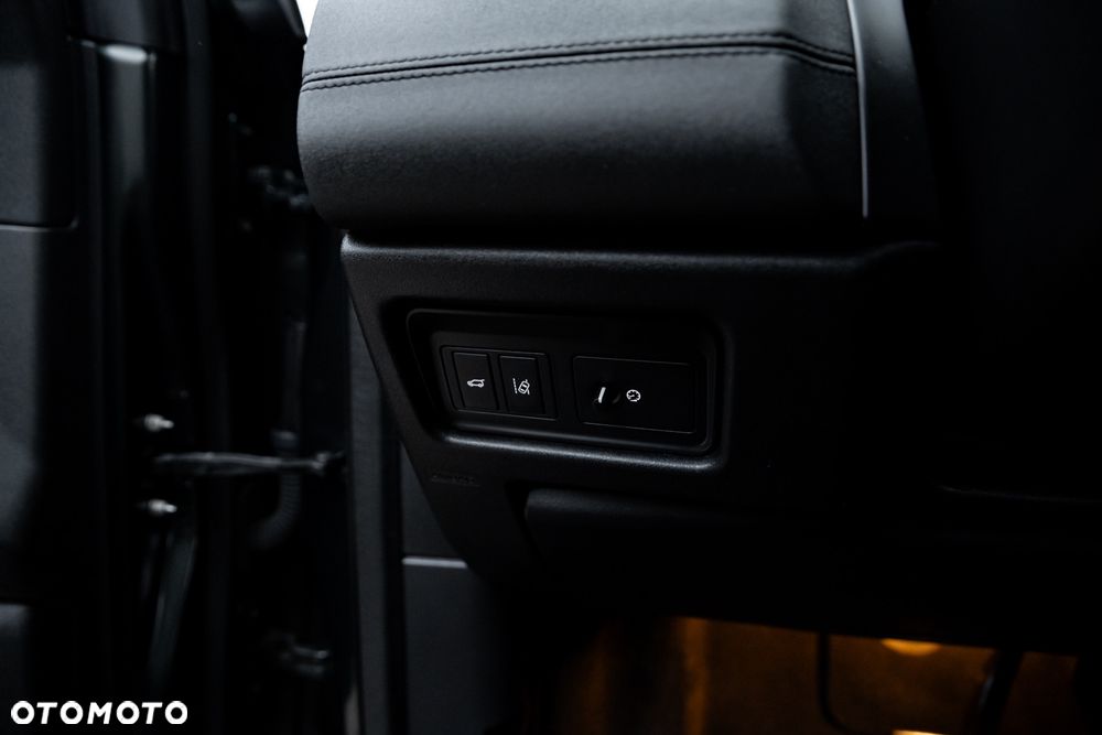 Land Rover Discovery Sport 2.0 Si4 HSE - 19