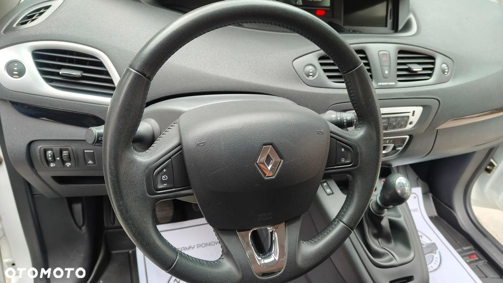 Renault Scenic - 22