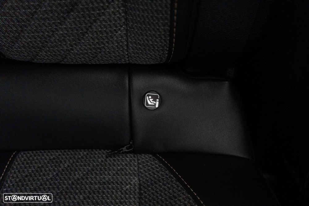 Peugeot 2008 1.2 PureTech Allure Pack - 12
