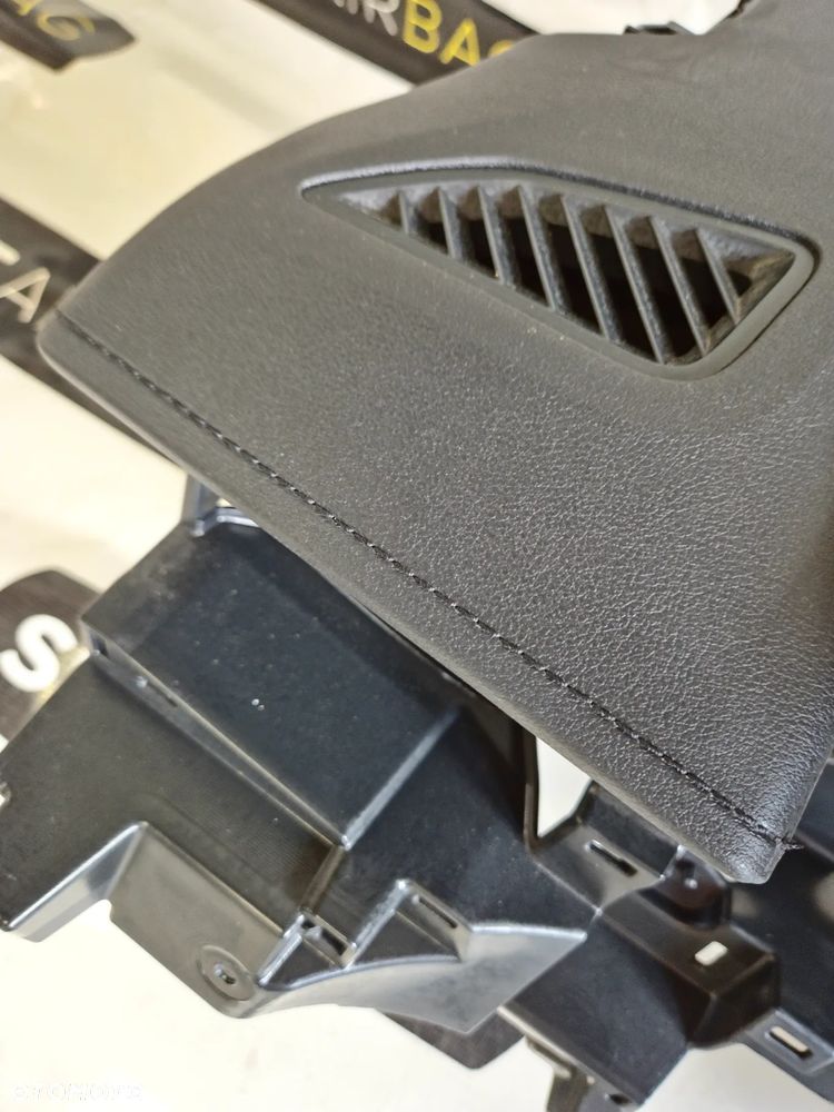 TOYOTA COROLLA E21 DESKA ROZDZIELCZA NITKA KONSOLA KOKPIT PULPIT PODUSZKI AIRBAG AIR BAG PASY KIT SET - 7