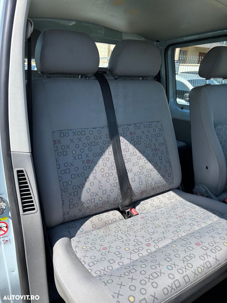 Volkswagen Transporter - 13