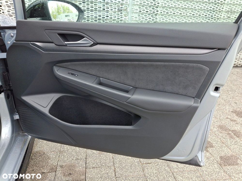 Volkswagen Golf Variant - 14